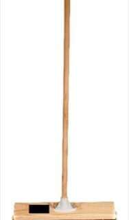 BROOM GUTTER 380MM PVC BRKT C/W W/HNDL BMPL-1090