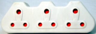 PLUG ADAPTOR R20 3X16A 3 PIN PLUG IN