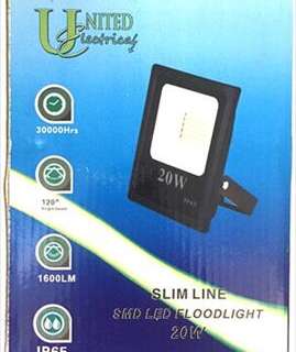 FLOODLIGHT FITTING  20W LED SLIMLINE  30000HRS 1400LM EO41