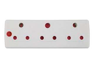 ADAPTOR 3X16A WHITE E/MATE