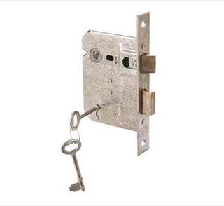 Lock Mortice 3 Lever Upright Galv Chrome Forend Yale Blister