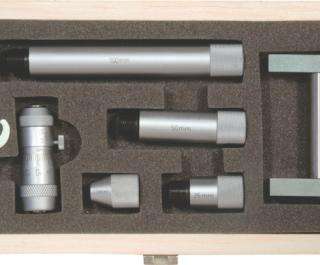 M&W MICROMETER INT TUBE 50-250MMX.01MM