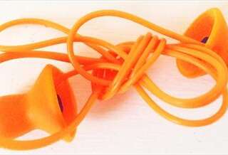 EAR PLUGS -ORANGE REUSABLE CORDED-QUITE QD 30 (GHP 213)