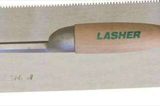 Trowel Floor Lasher 280Mm Serated Edge Poly Hndl Fg10062