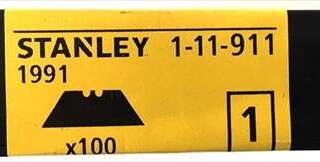 BLADES KNIFE BLADES TRIM STANLEY 100/BOX H/DUTY 1-11-921